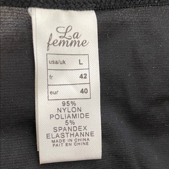 La Femme Elegant Black Floral Lace Bra Set - Picture 5 of 6